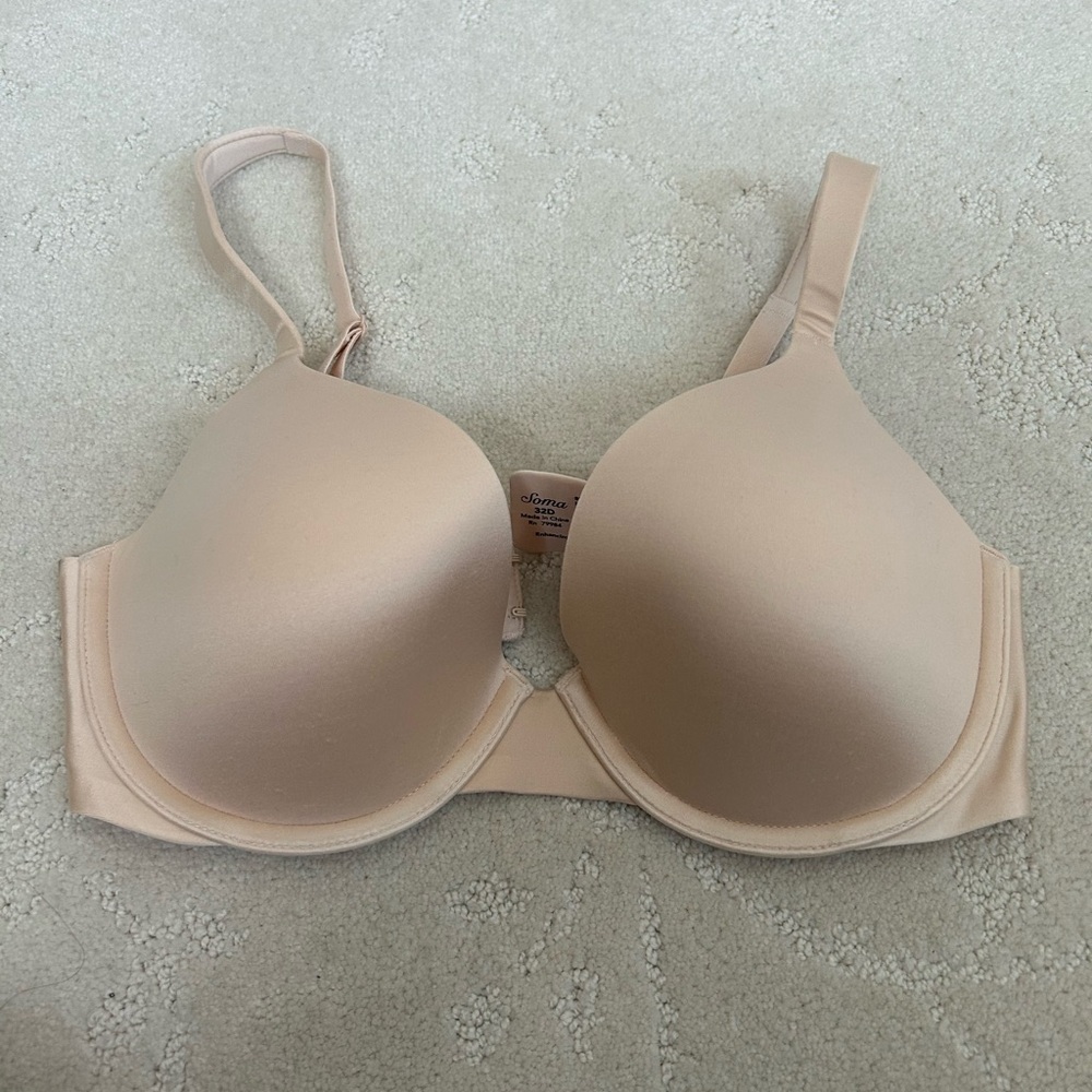 SOMA Nude Smooth 32D Lightly Lined Bra Underwire Comfy